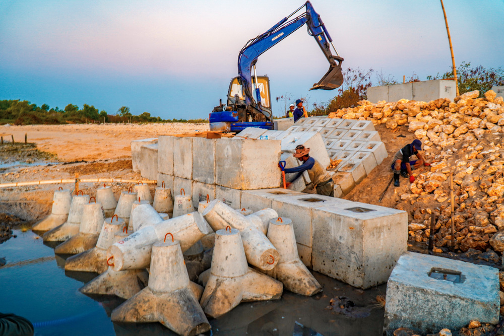 BLOCK BETON & TETRAPOD BANGKALAN